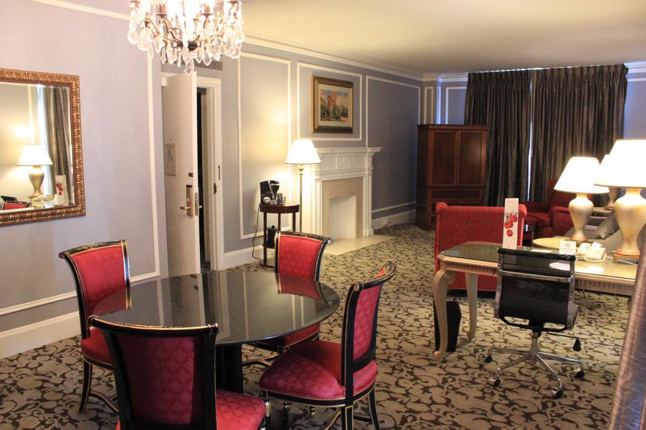 The Biltmore Лос Анджелис Екстериор снимка